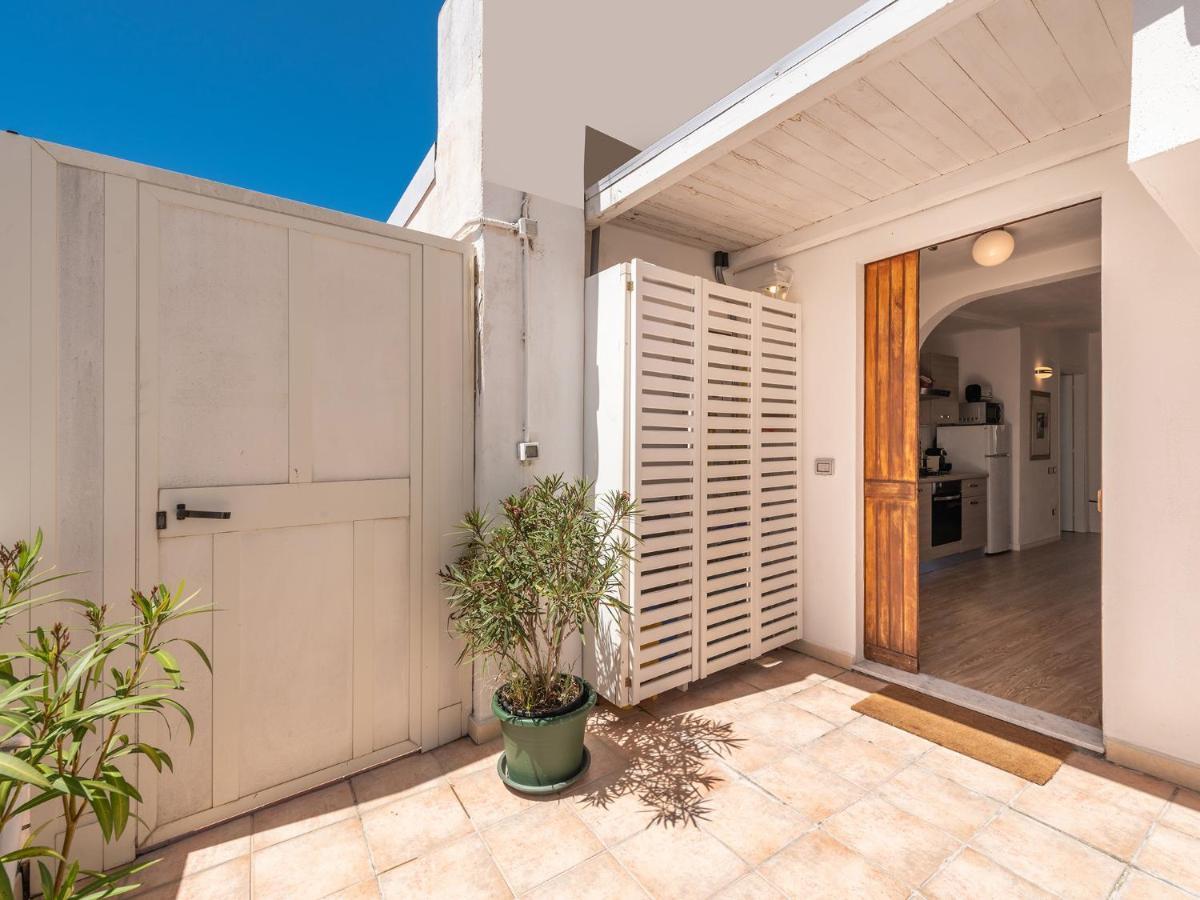 Casa Alla Marina Del Porto Di Cagliari Apartment Exterior photo